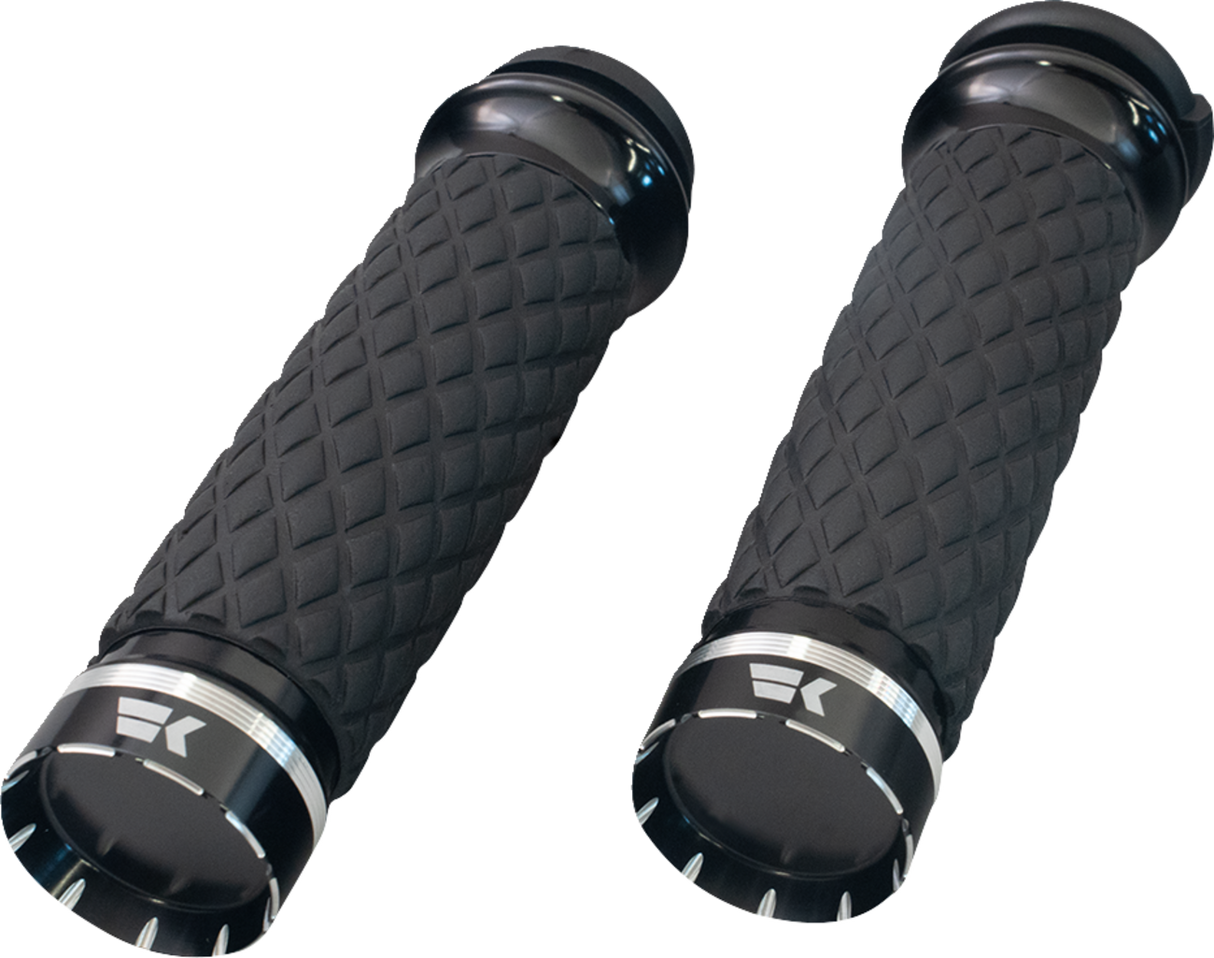 Tracer Grips - Custom Contour - Diamond - TBW- Black