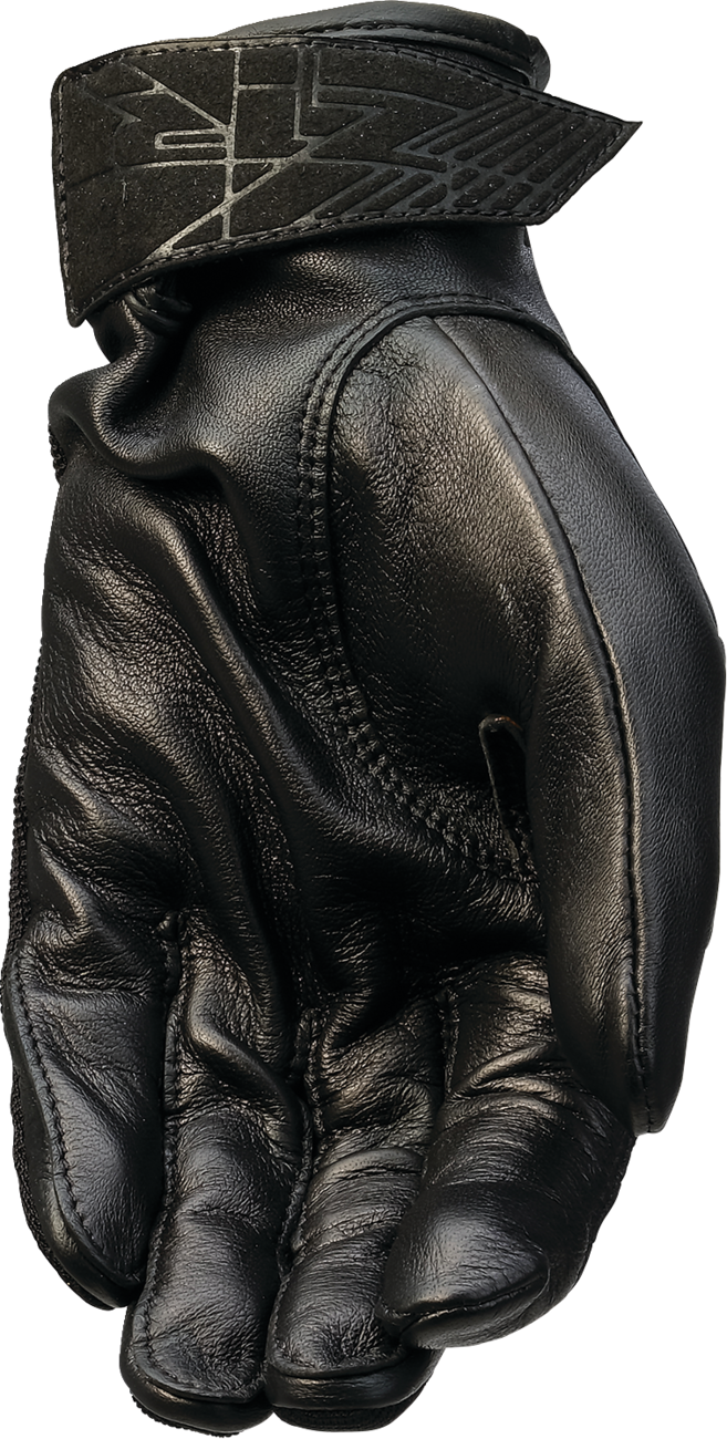 Ward Gloves