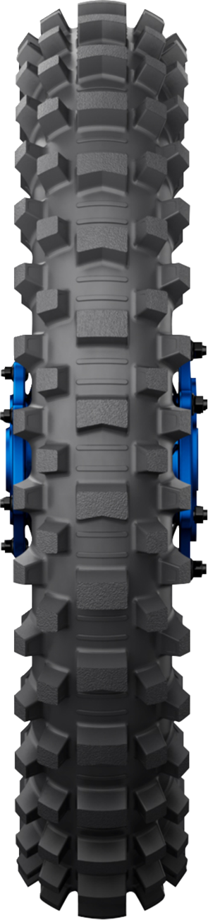 StarCross 6 Medium Soft Tire
