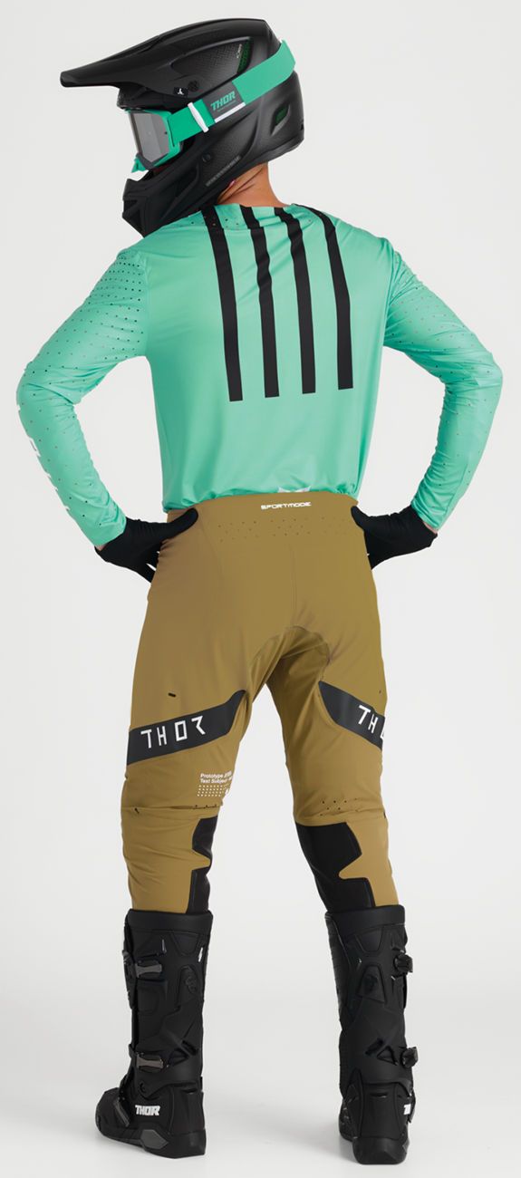 Launchmode Gloves
