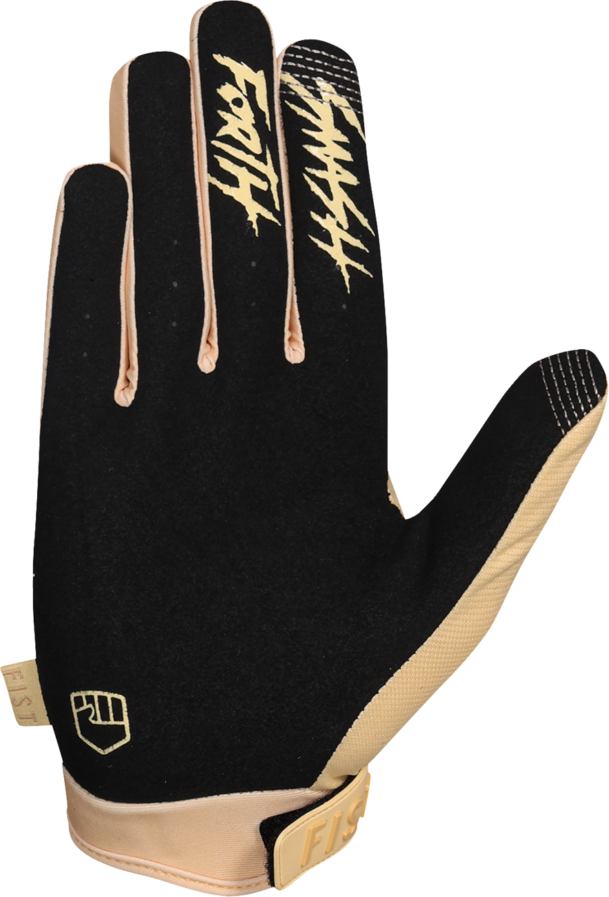 Strapped Gloves