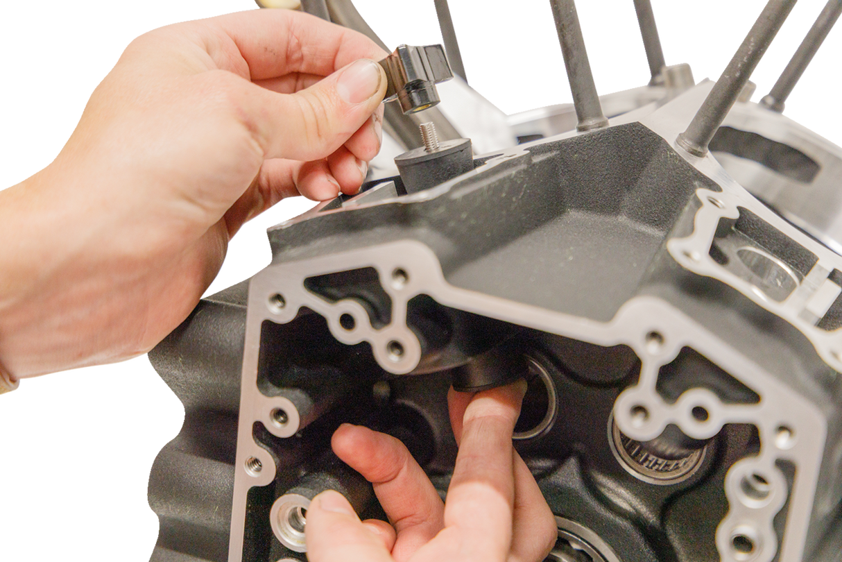 Assembled Engine Case Piston Cooling Jet Pressure Tester