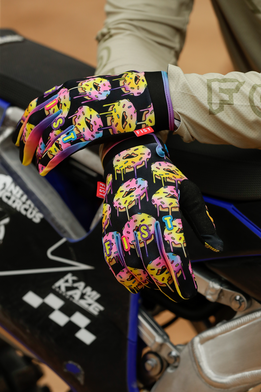 Strapped Caroline Buchanan Red Label Sprinkle Fades Gloves