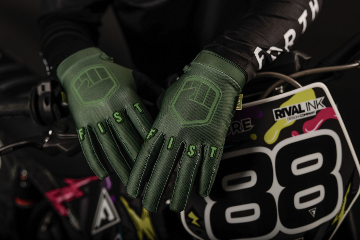 Strapped Earth Stocker Gloves