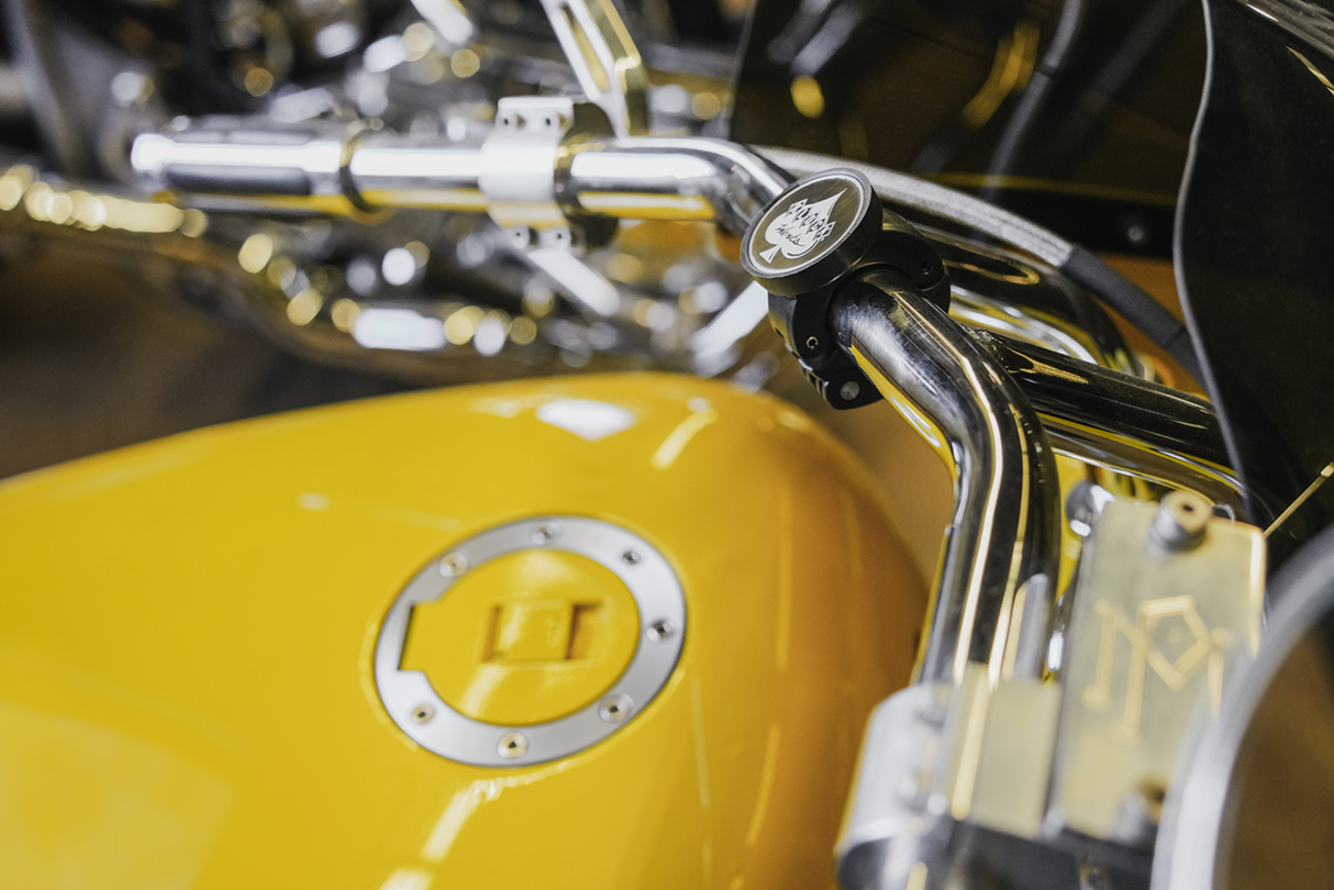 iOmounts® Nomad™ Universal Phone Mount