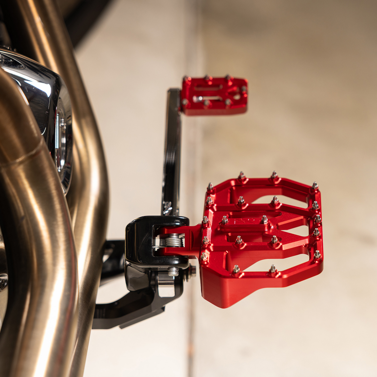 Mini Aggressor Floorboards