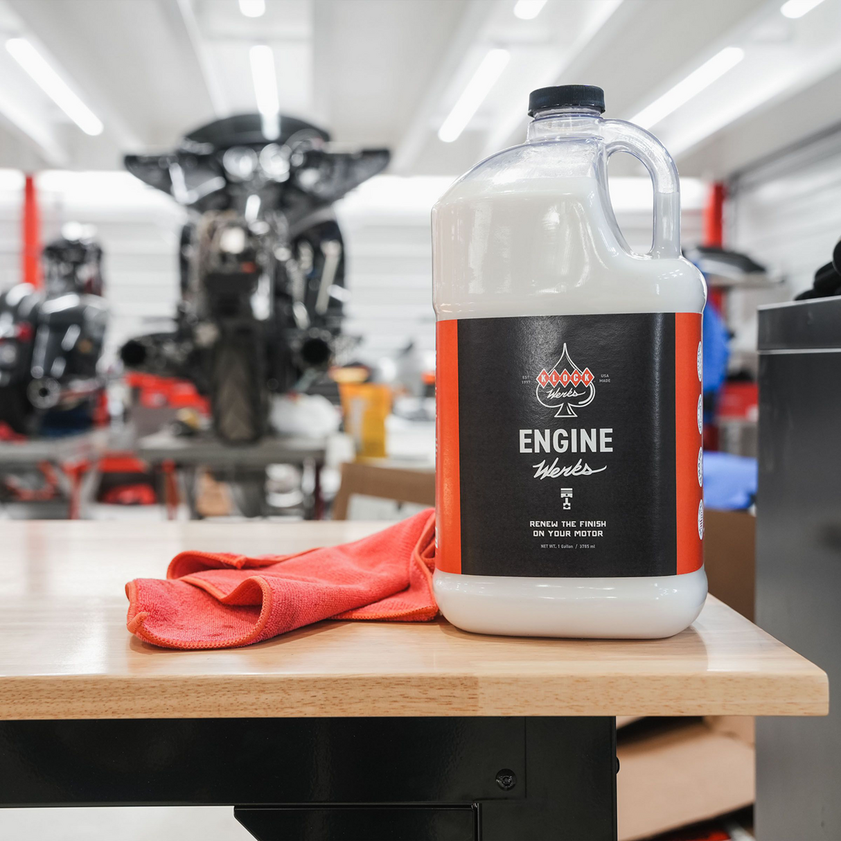 Engine Werks Cleaner