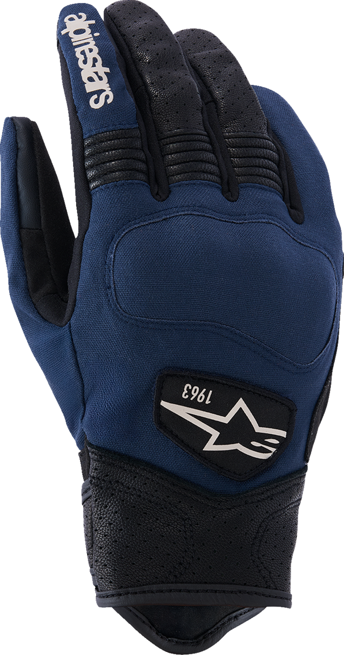 Tracker Gloves