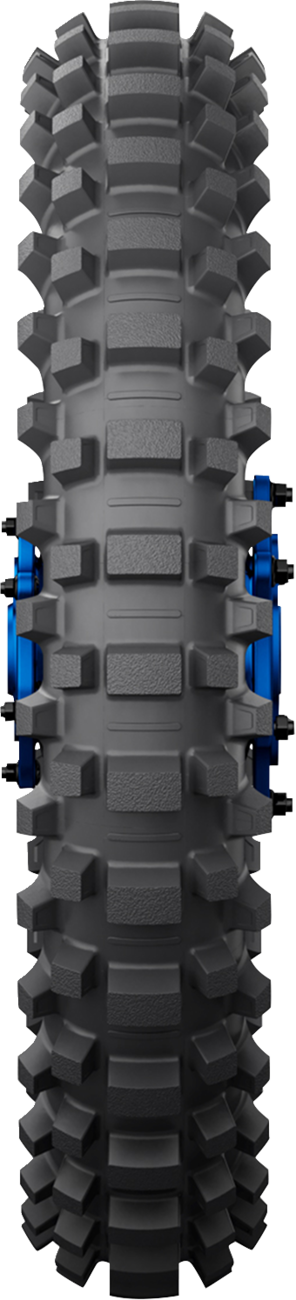StarCross 6 Medium Hard Tire