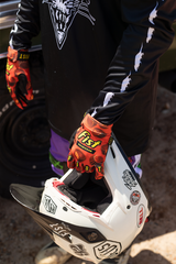 Strapped 100% Nuts Gloves