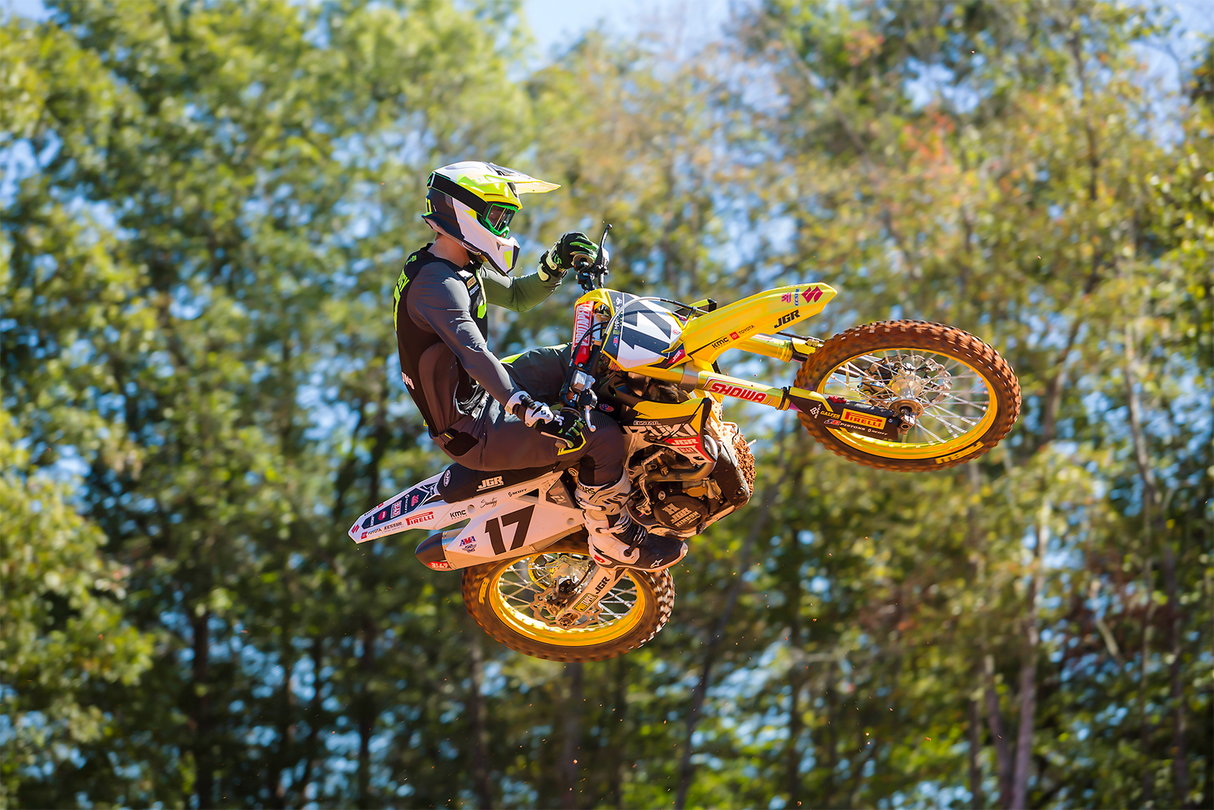 Scorpion™ MX32™ Mid Hard Tire