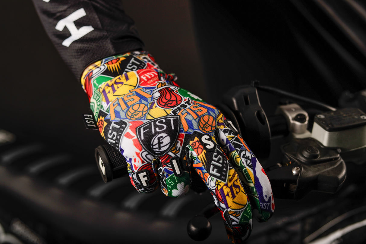 Strapped Hard Court Gloves