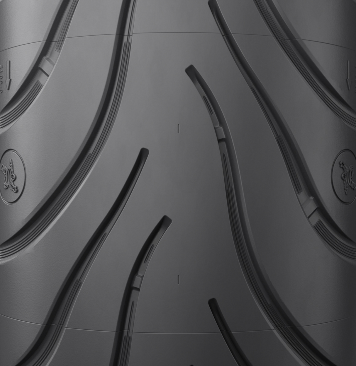 Commander III Touring Tire
