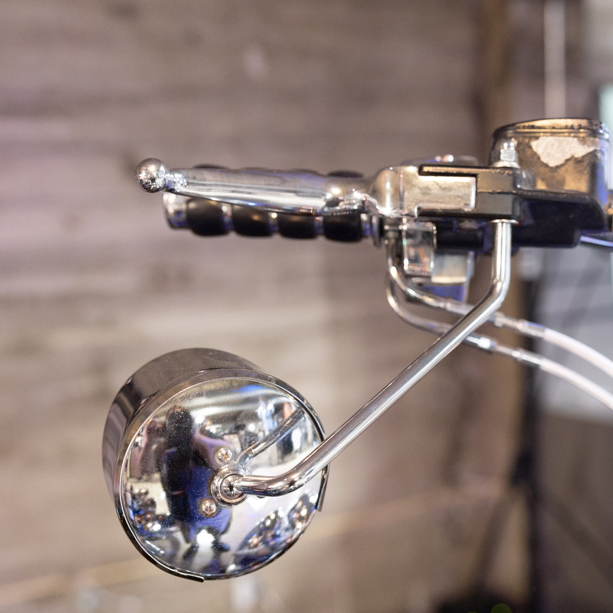 Vicla Traditional Lowrider Mirrors (Pair)