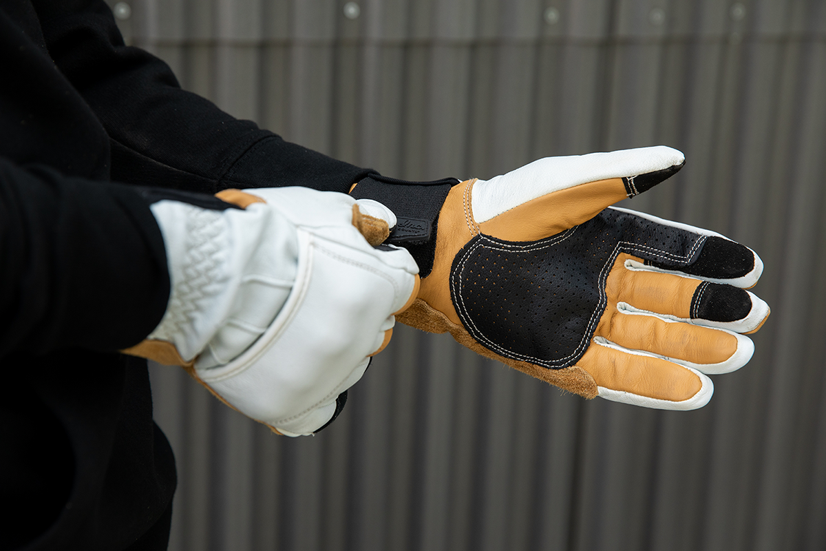 Belden Gloves