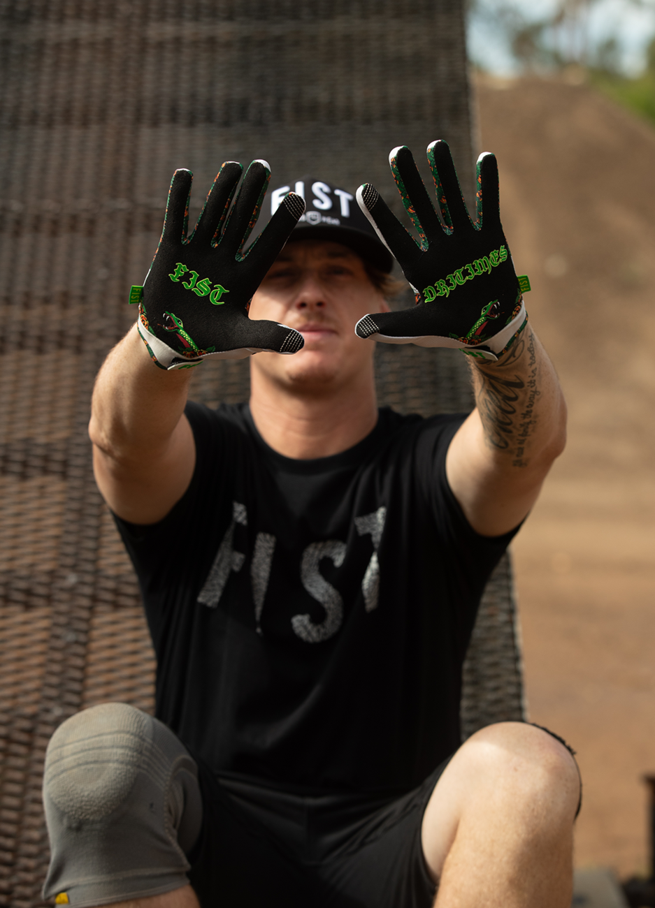 Strapped Poison Gloves