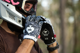 Strapped R-Willy Ace Gloves