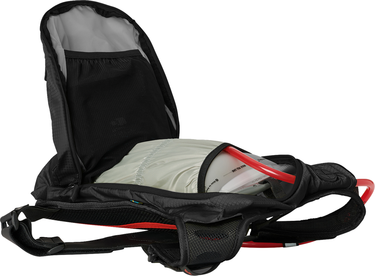 Outlander 9L Hydration Pack