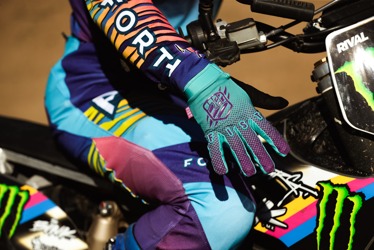 Breezer Hot Weather Gloves