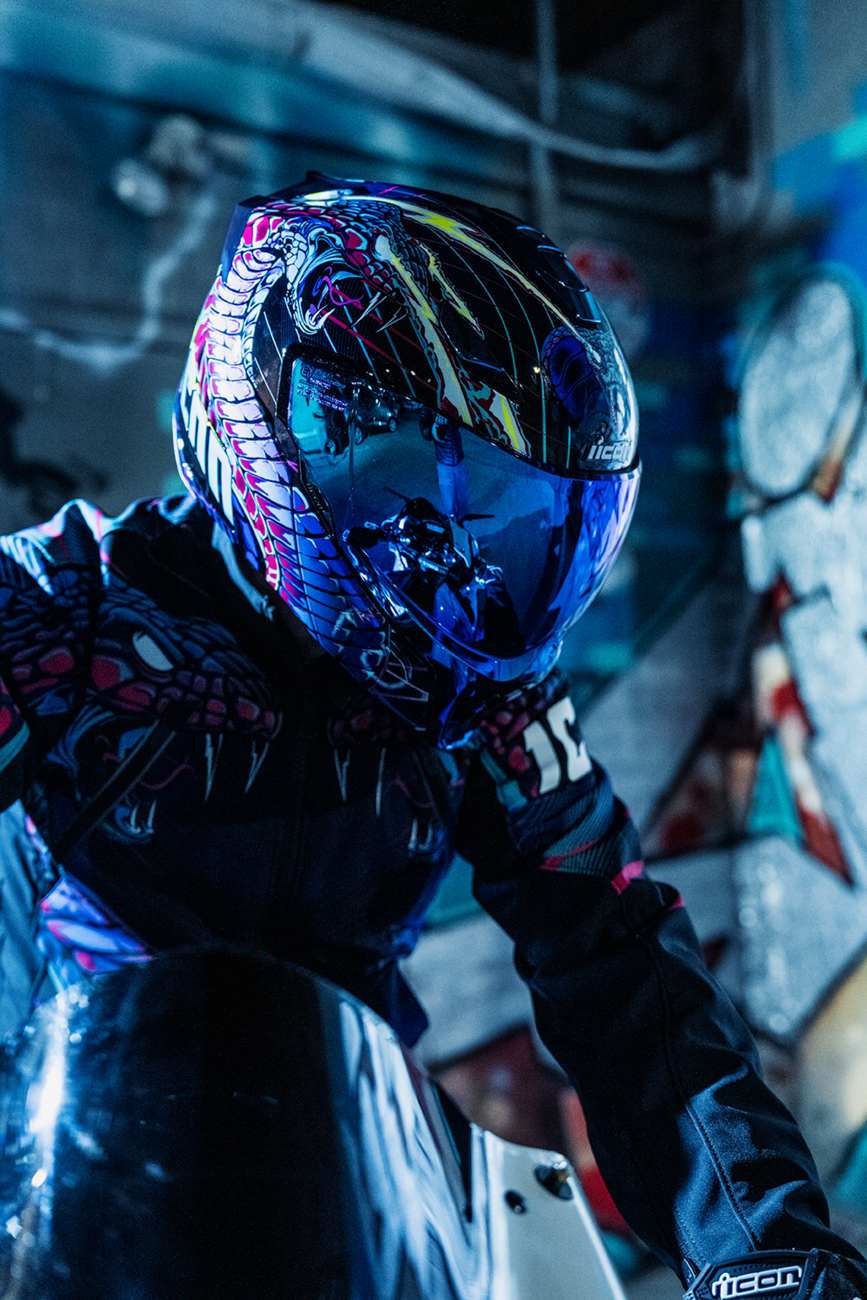 Threshold™ Synthwave Lazer Cobra Modular Helmet