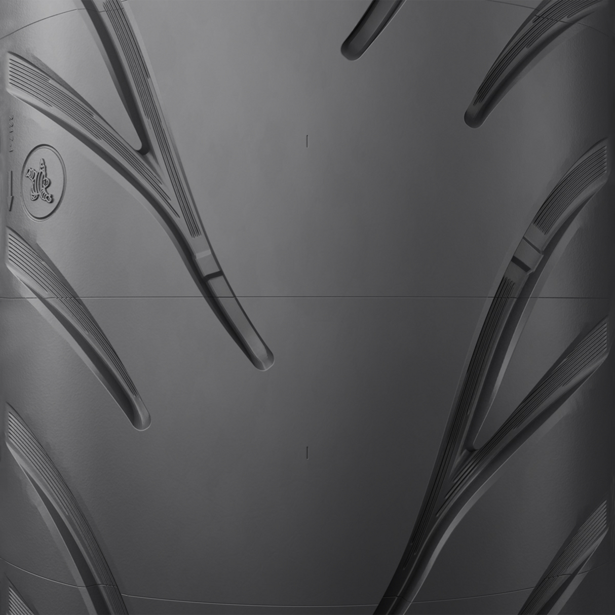 Commander III Reinforced Cruiser Tire