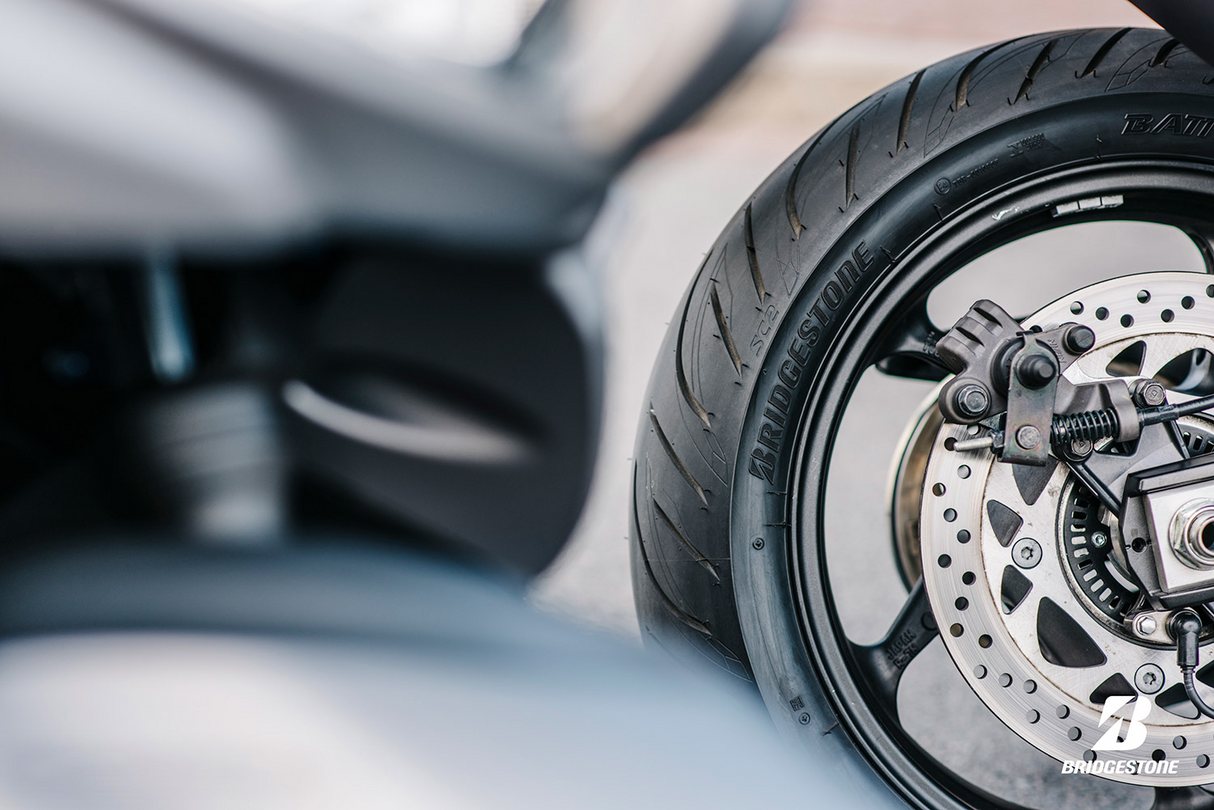 Battlax SC2 Tire