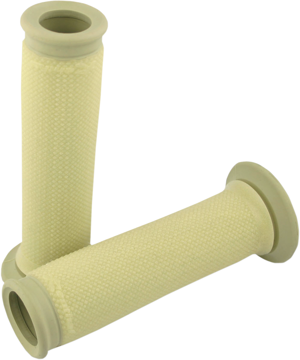 Reinforced Dual-Compound Grips for Street