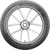 Pilot Road 4 GT Tire