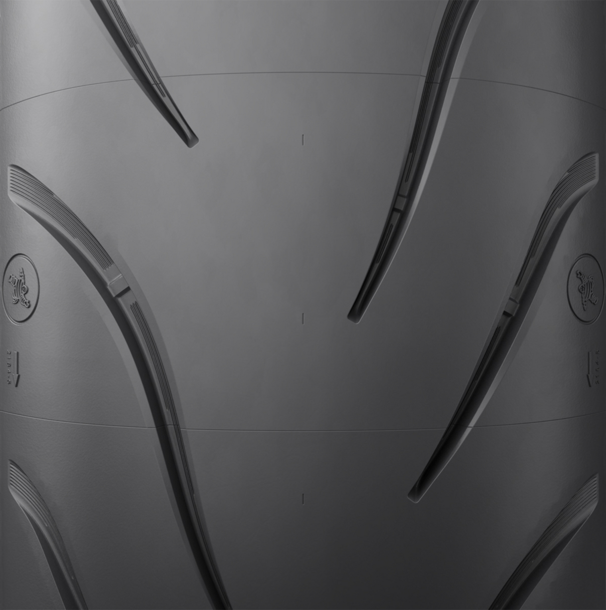 Commander III Reinforced Touring Tire