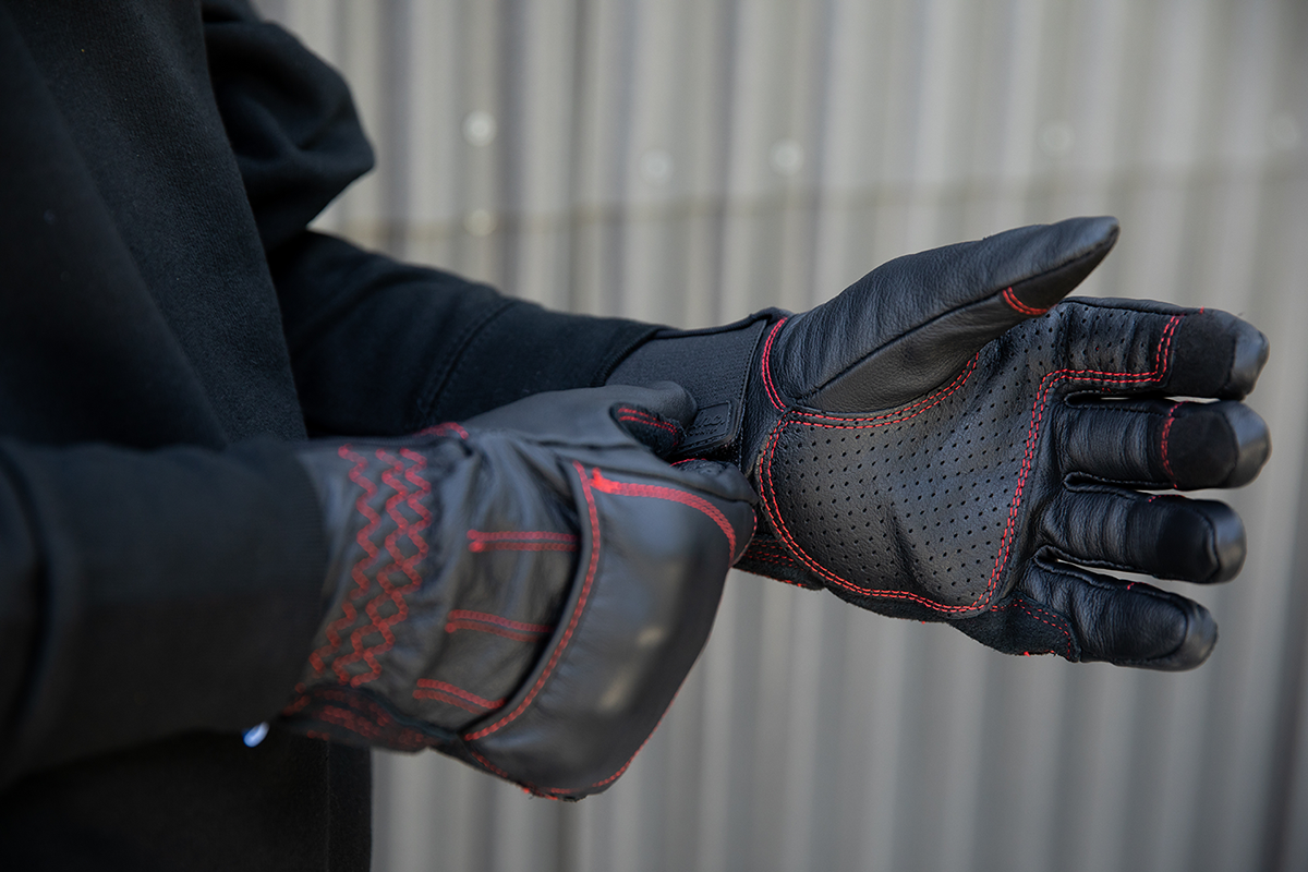 Belden Gloves