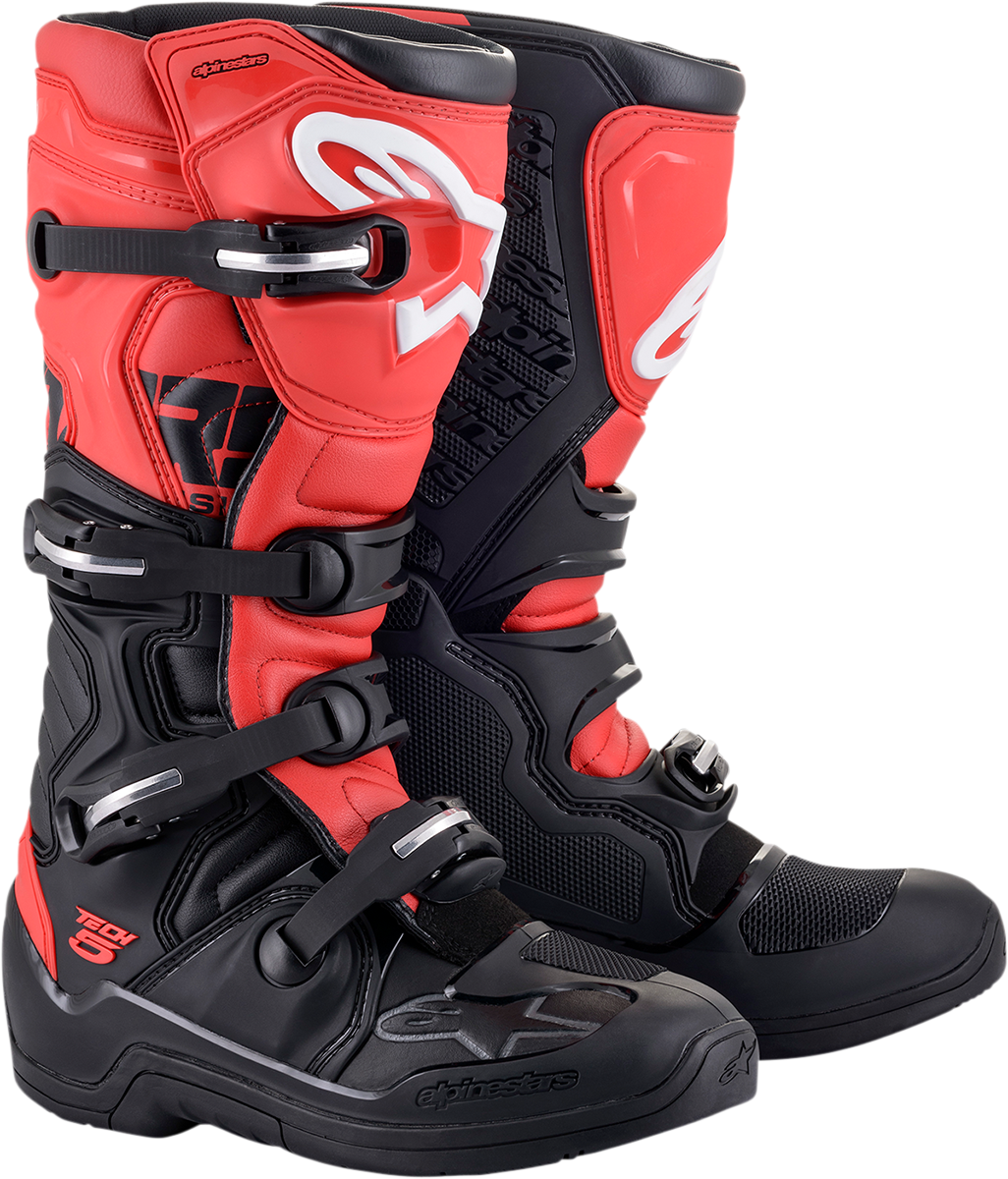 Tech 5 Boots