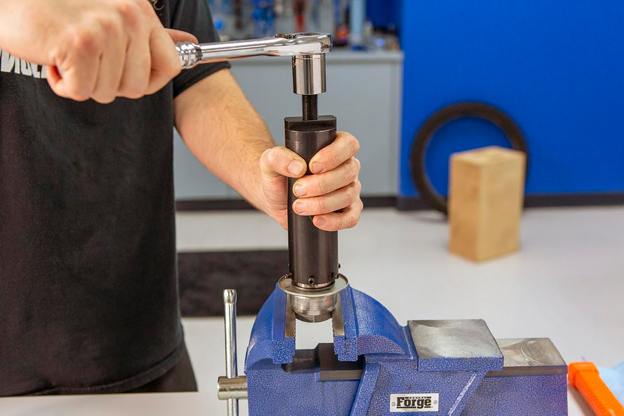 Steering Stem Bearing Puller