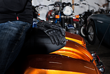 7 V Hard Knuckle Battery Heated Gloves