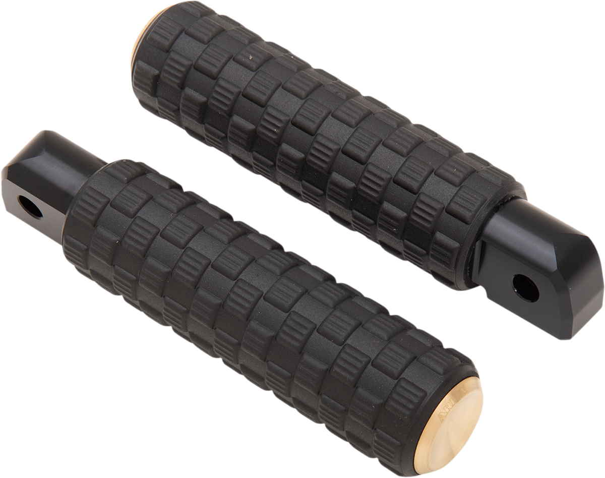 AirTrax Foot Pegs