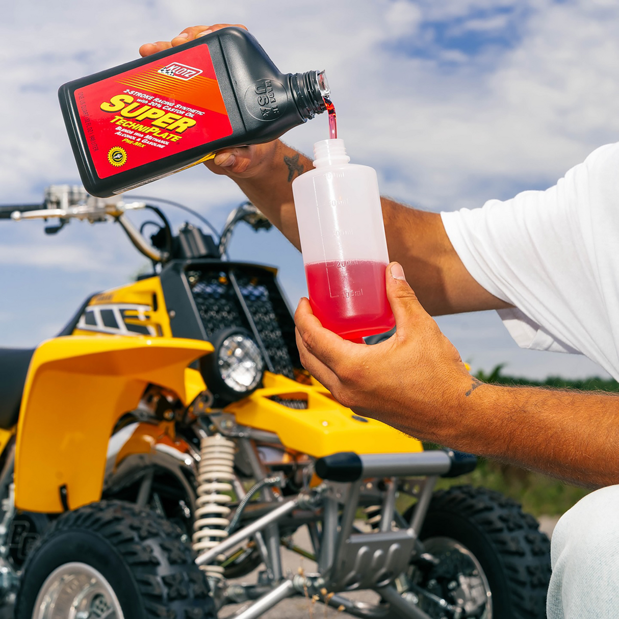 Super TechniPlate® Synthetic 2-Stroke Premix Oil