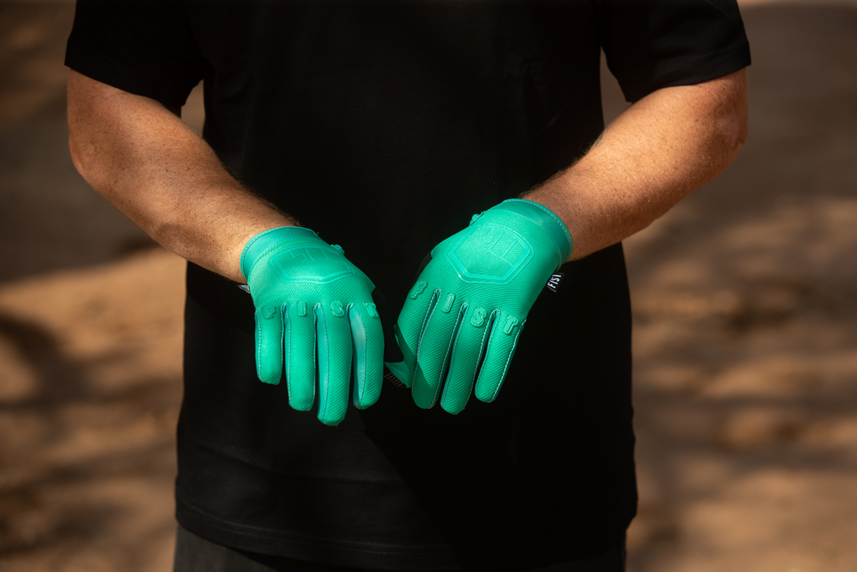 Strapped Stocker Jade Gloves