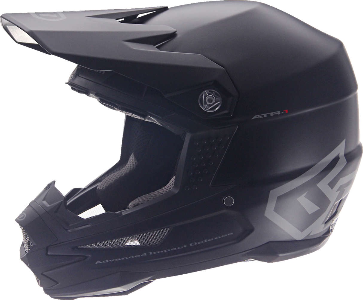 ATR-1 Solid Helmet
