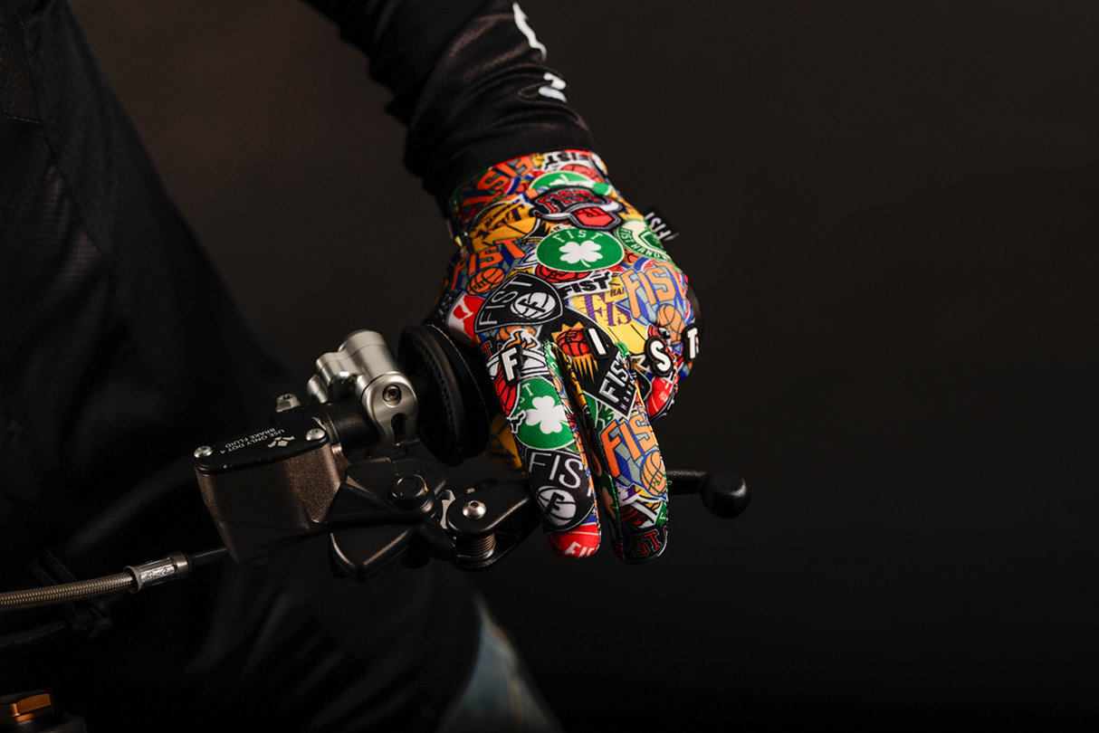 Strapped Hard Court Gloves