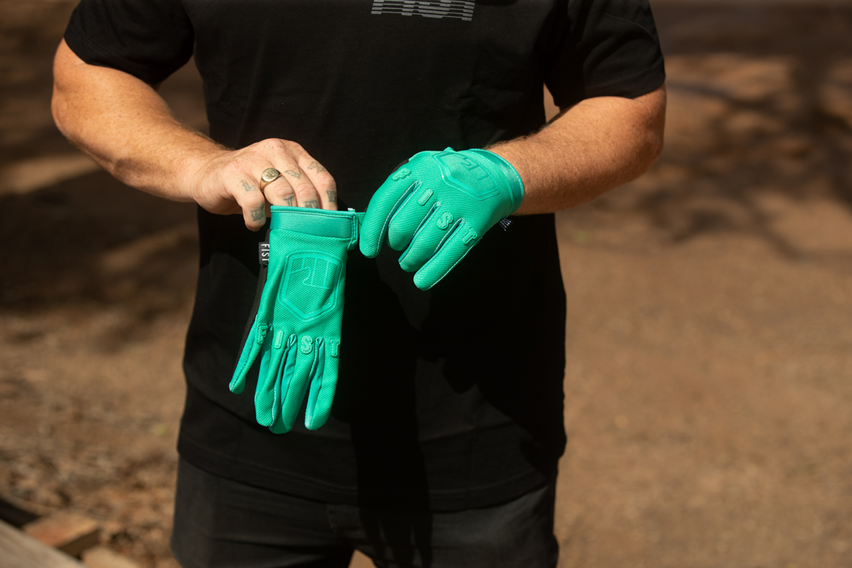 Strapped Stocker Jade Gloves