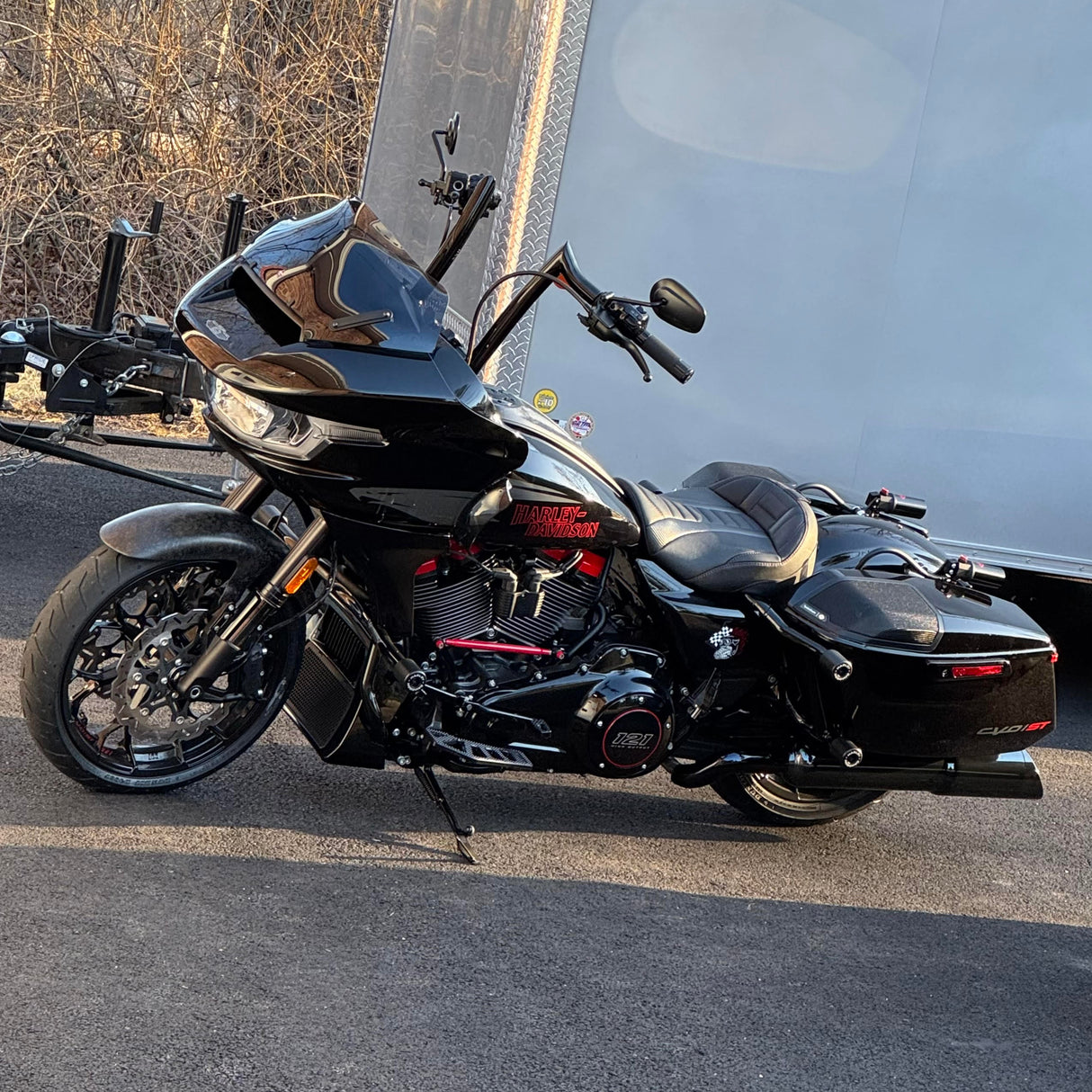 R Series 14" Black