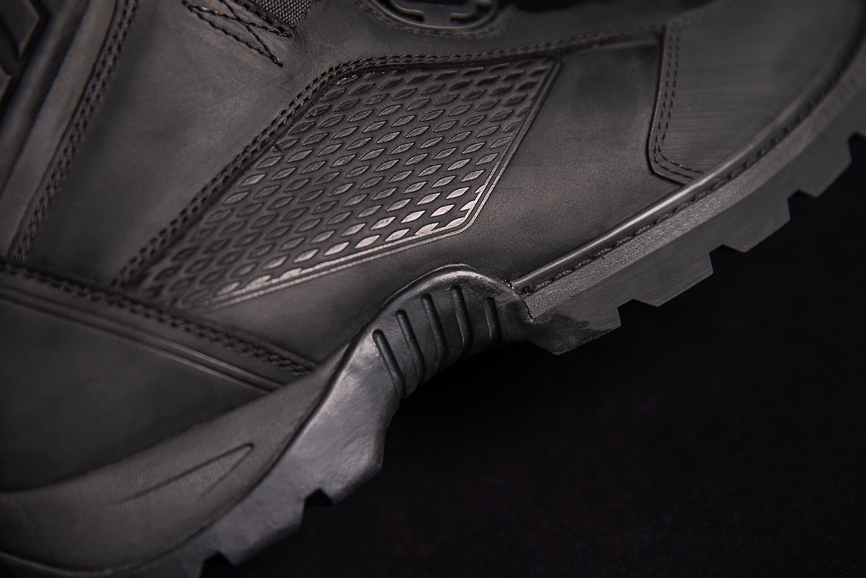 Stormhawk Boots